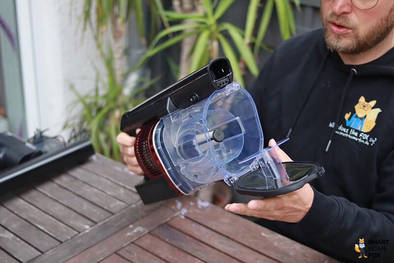 Man sieht die Motoreinheit des Shark Anti Hair Wrap Flexology.